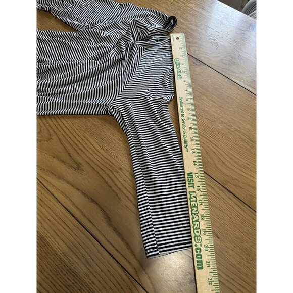 a.n.a A New Approach‎ Black & White Striped Long Sleeve Shirt Women Size Medium - Picture 6 of 9